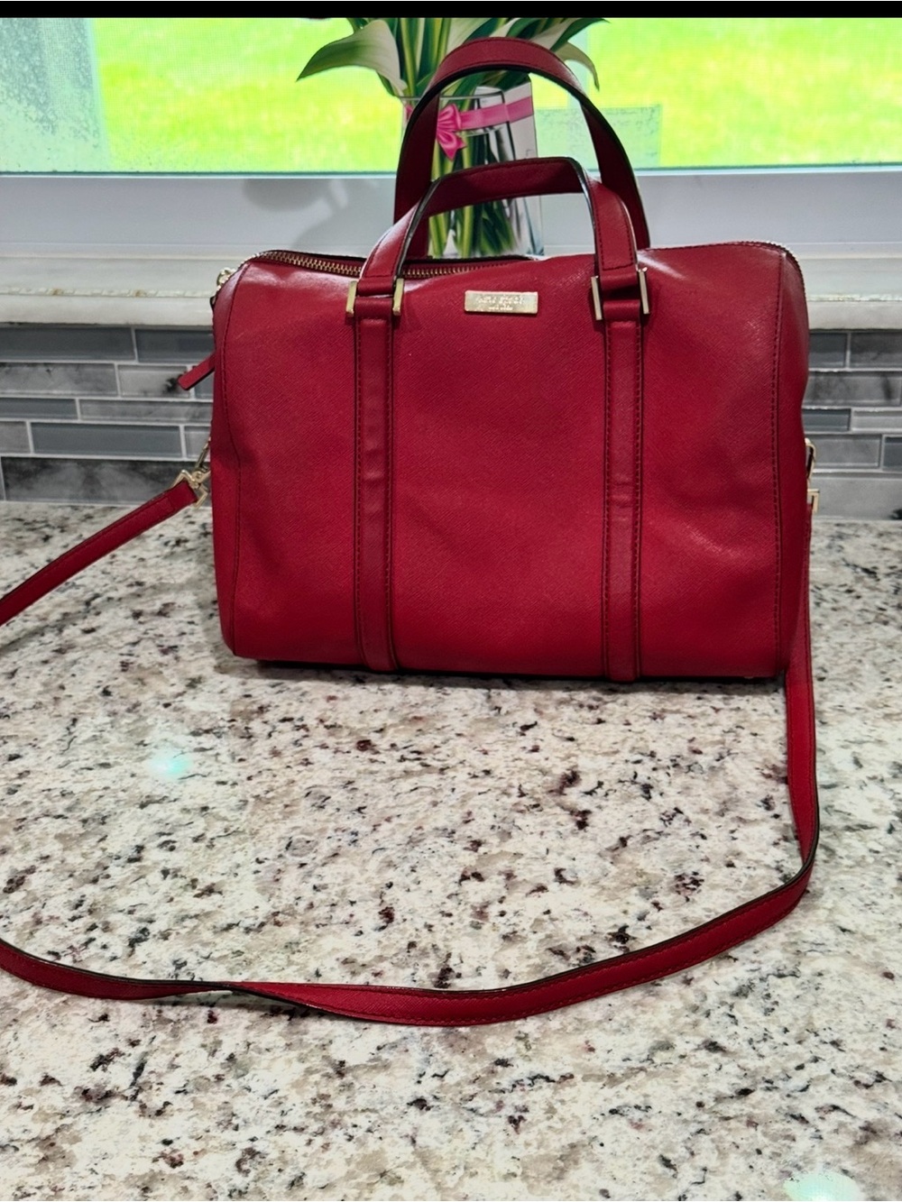 Kate Spade NY Cassie
Newbury Lane Satchel Crossbody
Pillbox Red
